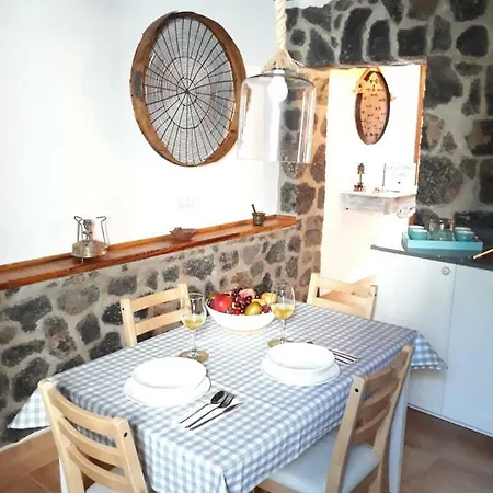 El Alpende De Seno Sixto. Teguise Apartment *